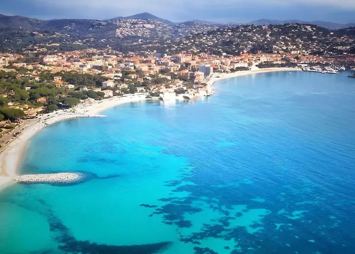 Coup De Coeur Elegant T2 Classe 3 Etoiles Avec Piscine Proche Et Lejlighed *