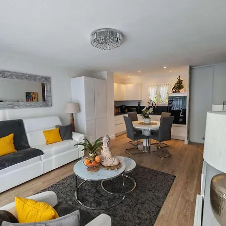 Coup De Coeur Elegant T2 Classe 3 Etoiles Avec Piscine Proche Et *